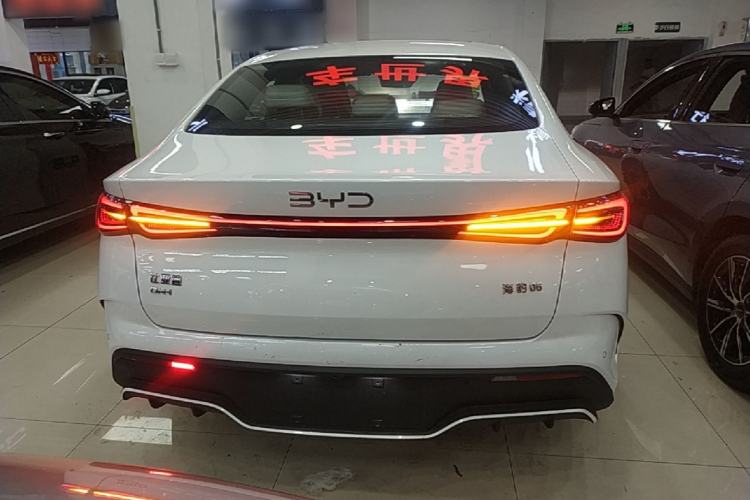 Used BYD Seal 06 New Energy 2024 DM-i 120KM Flagship Model Rear