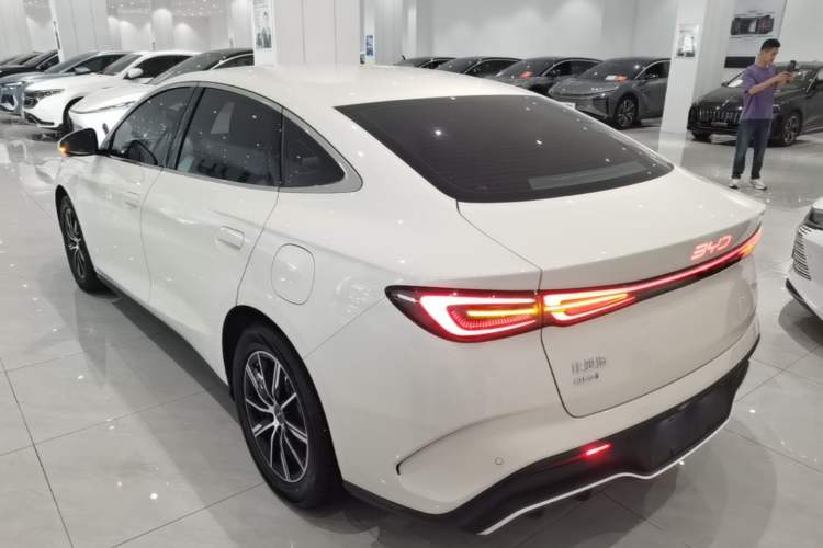 Used BYD Seal 06 New Energy 2024 DM-i 80KM Prestige Model Rear Left 45 Deg