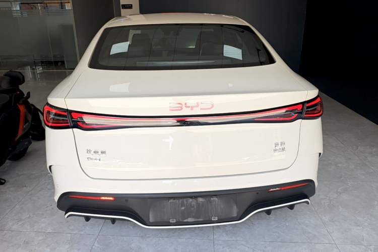 Used BYD Seal 06 New Energy 2024 DM-i 120KM Luxury Model Rear