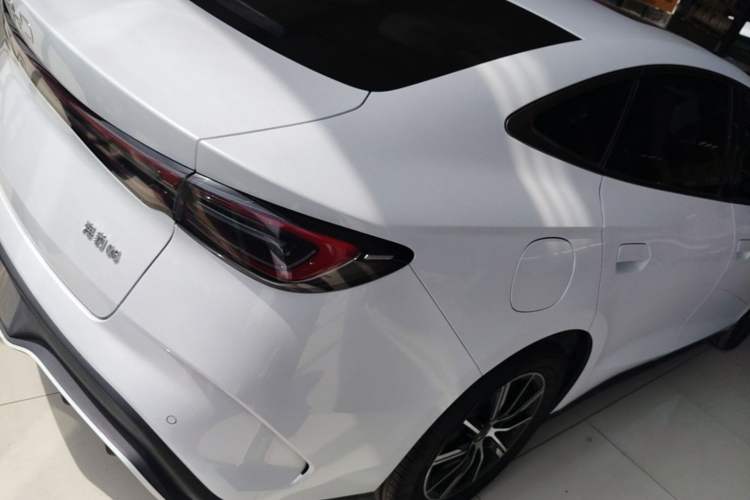 Used BYD Seal 06 New Energy 2024 DM-i 120KM Prestige Model Rear Right 45 Deg