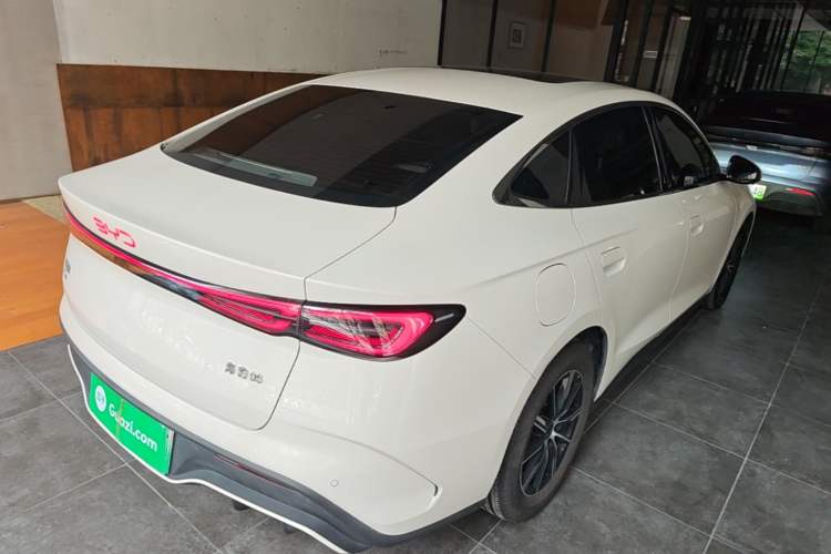 Used BYD Seal 06 New Energy 2024 DM-i 120KM Prestige Model Rear Right 45 Deg