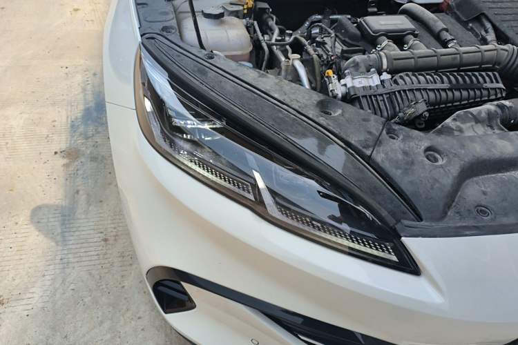 Used BYD Seal 06 New Energy 2024 DM-i 80KM Prestige Model Right Front Headlight