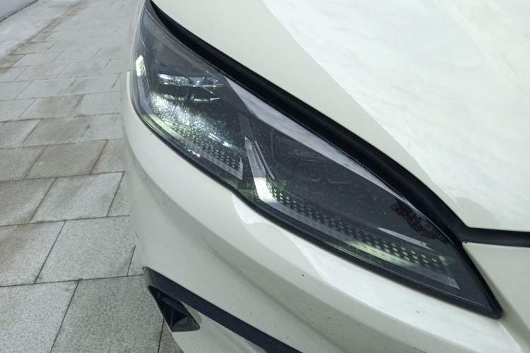 Used BYD Seal 06 New Energy 2024 DM-i 80KM Prestige Model Right Front Headlight