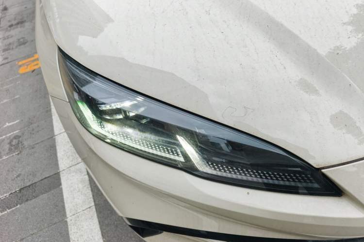 Used BYD Seal 06 New Energy 2024 DM-i 120KM Prestige Model Right Front Headlight