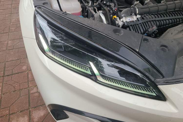 Used BYD Seal 06 New Energy 2024 DM-i 80KM Prestige Model Right Front Headlight