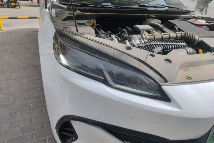Used BYD Seal 06 New Energy 2024 DM-i 80KM Luxury Model Right Front Headlight