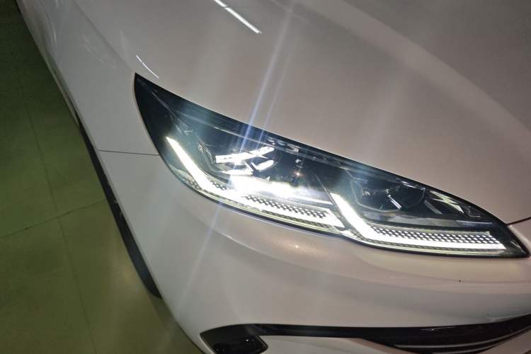 Used BYD Seal 06 New Energy 2024 DM-i 80KM Prestige Model Right Front Headlight