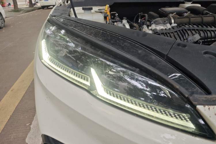Used BYD Seal 06 New Energy 2024 DM-i 80KM Prestige Model Right Front Headlight