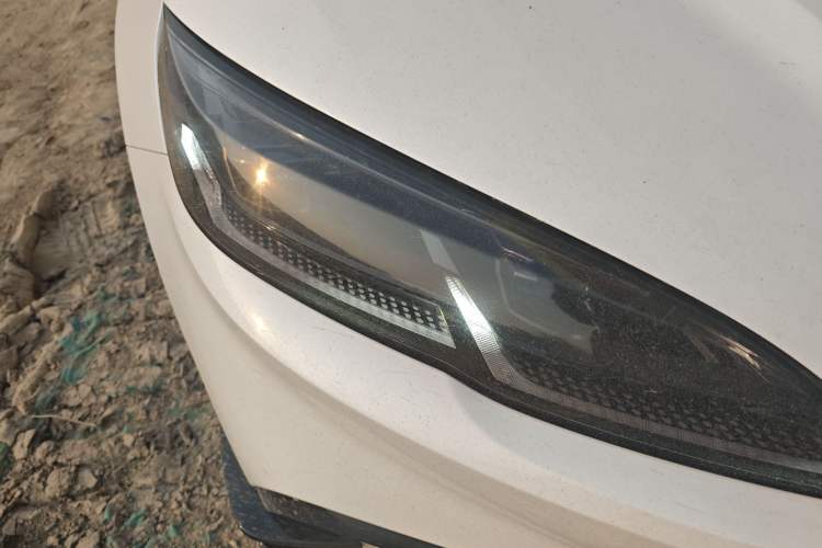 Used BYD Seal 06 New Energy 2024 DM-i 80KM Prestige Model Right Front Headlight