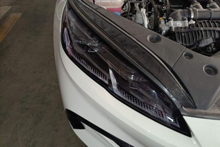 Used BYD Seal 06 New Energy 2024 DM-i 120KM Prestige Model Right Front Headlight