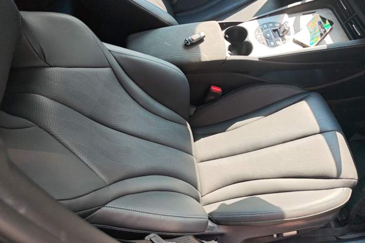 Used BYD Seal 06 New Energy 2024 DM-i 120KM Luxury Model Right Front Seat