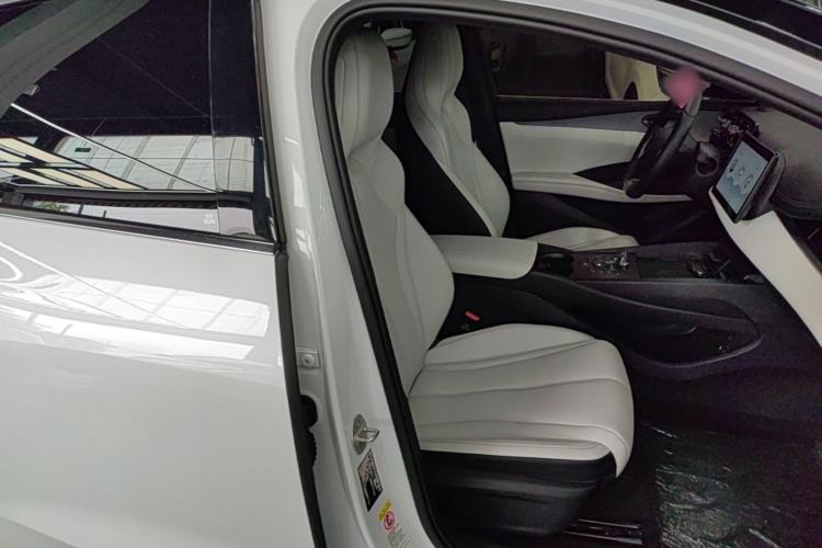 Used BYD Seal 06 New Energy 2024 DM-i 80KM Luxury Model Right Front Seat