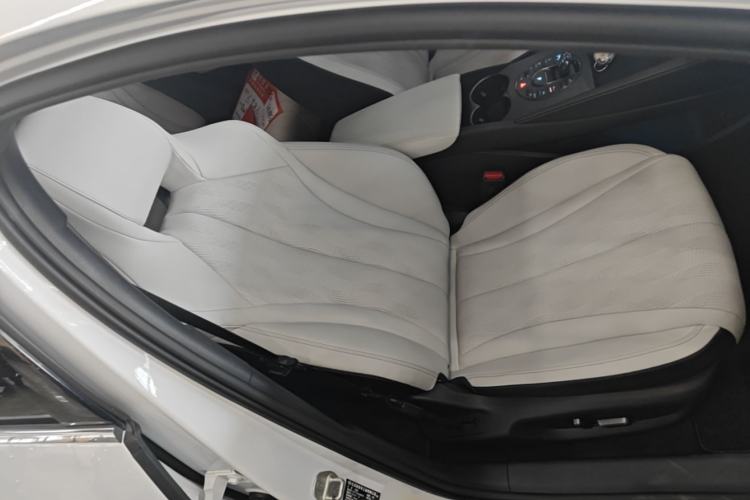 Used BYD Seal 06 New Energy 2024 DM-i 120KM Luxury Model Right Front Seat