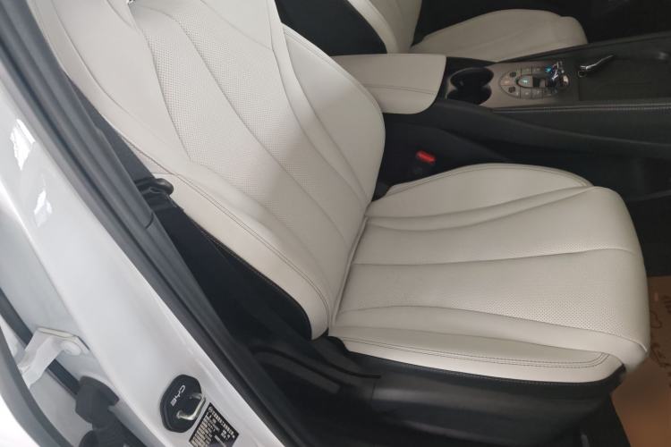 Used BYD Seal 06 New Energy 2024 DM-i 80KM Prestige Model Right Front Seat
