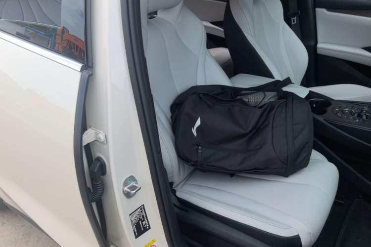 Used BYD Seal 06 New Energy 2024 DM-i 120KM Prestige Model Right Front Seat