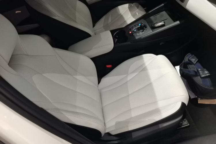 Used BYD Seal 06 New Energy 2024 DM-i 80KM Prestige Model Right Front Seat