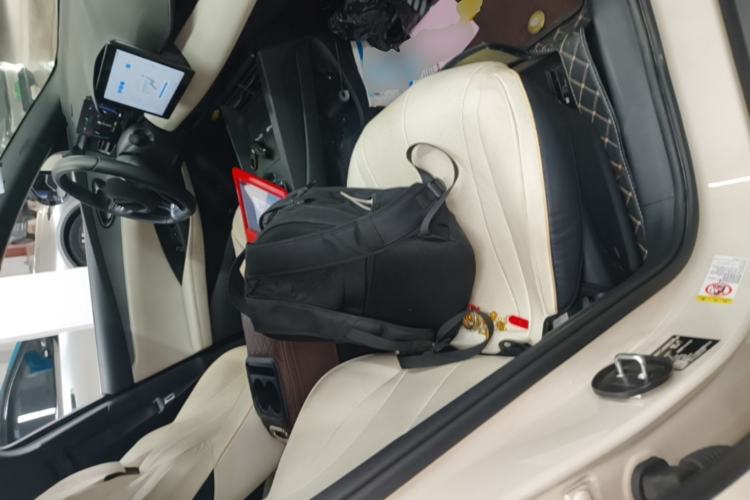 Used BYD Seal 06 New Energy 2024 DM-i 80KM Luxury Model Right Front Seat