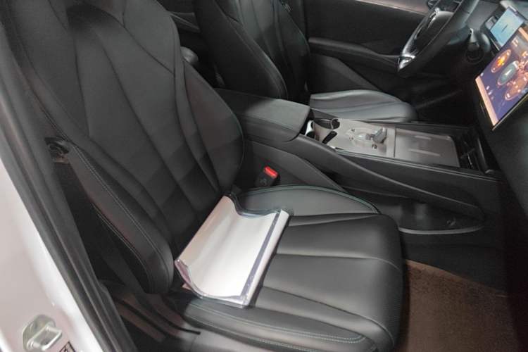 Used BYD Seal 06 New Energy 2024 DM-i 120KM Prestige Model Right Front Seat