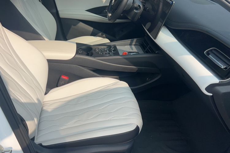 Used BYD Seal 06 New Energy 2024 DM-i 120KM Flagship Model Right Front Seat