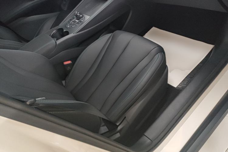 Used BYD Seal 06 New Energy 2024 DM-i 120KM Prestige Model Right Front Seat