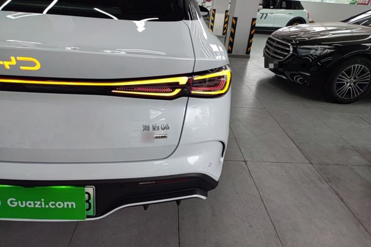 Used BYD Seal 06 New Energy 2024 DM-i 80KM Luxury Model Right Rear Taillight