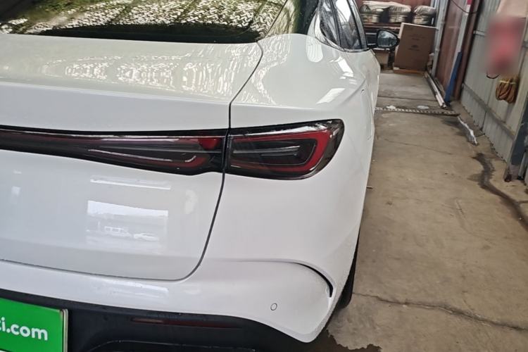 Used BYD Seal 06 New Energy 2024 DM-i 80KM Prestige Model Right Rear Taillight