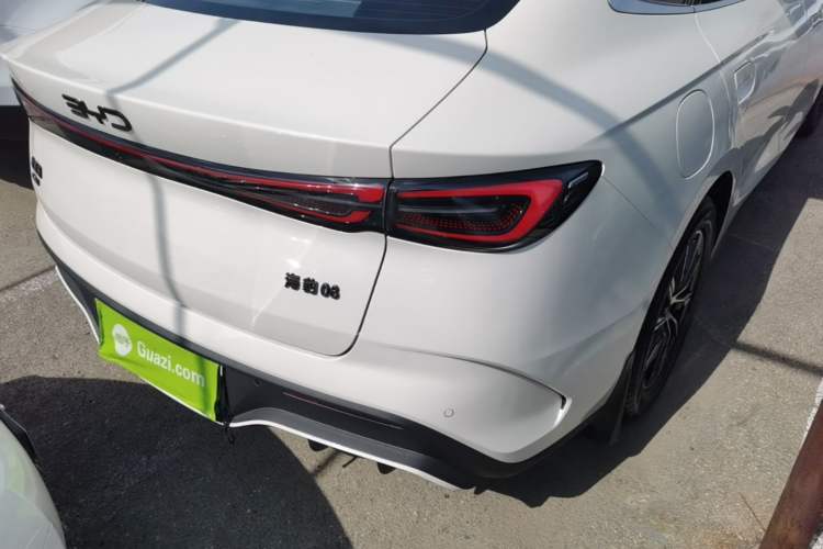 Used BYD Seal 06 New Energy 2024 DM-i 120KM Prestige Model Right Rear Taillight