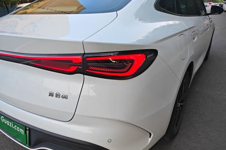 Used BYD Seal 06 New Energy 2024 DM-i 120KM Luxury Model Right Rear Taillight