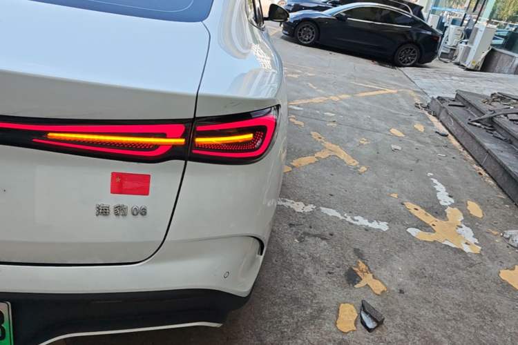 Used BYD Seal 06 New Energy 2024 DM-i 80KM Luxury Model Right Rear Taillight