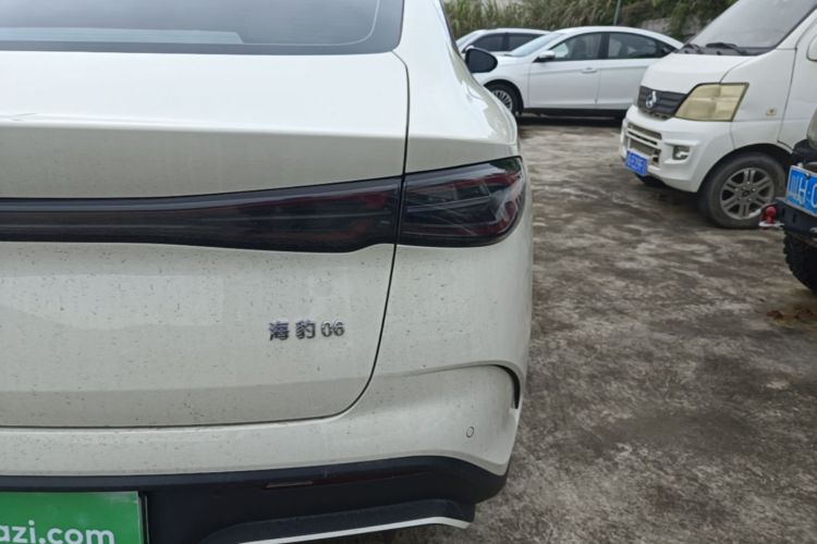 Used BYD Seal 06 New Energy 2024 DM-i 120KM Prestige Model Right Rear Taillight