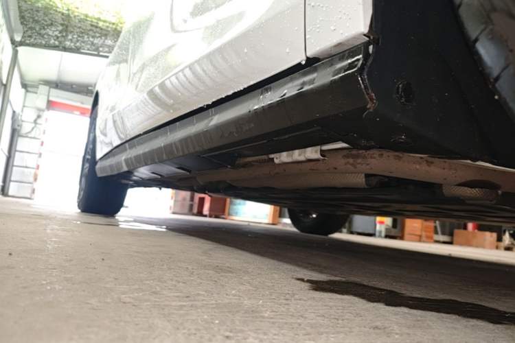 Used BYD Seal 06 New Energy 2024 DM-i 80KM Prestige Model Right Side Sill