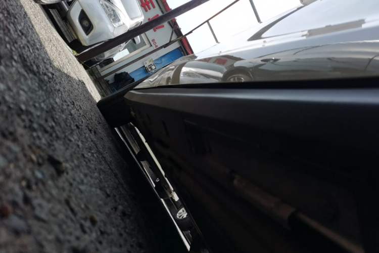 Used BYD Seal 06 New Energy 2024 DM-i 120KM Prestige Model Right Side Sill