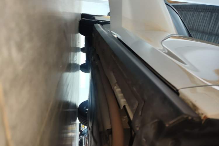 Used BYD Seal 06 New Energy 2024 DM-i 120KM Prestige Model Right Side Sill