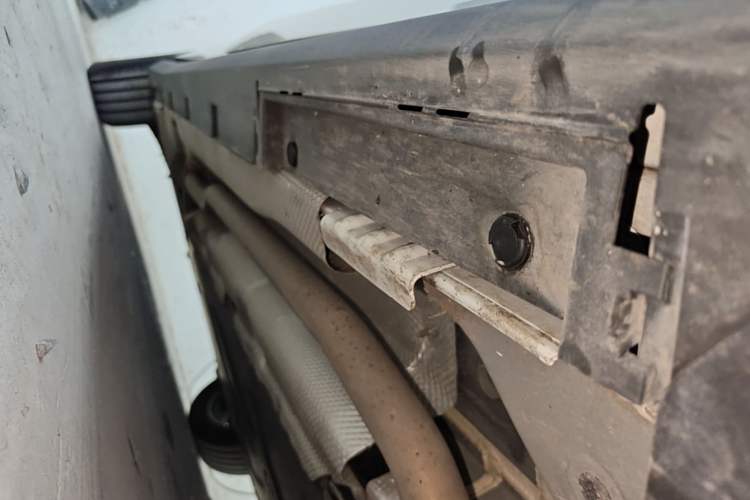 Used BYD Seal 06 New Energy 2024 DM-i 120KM Prestige Model Right Side Sill
