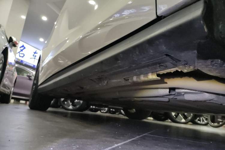 Used BYD Seal 06 New Energy 2024 DM-i 120KM Luxury Model Right Side Sill
