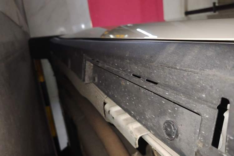 Used BYD Seal 06 New Energy 2024 DM-i 80KM Prestige Model Right Side Sill