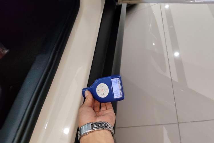 Used BYD Seal 06 New Energy 2024 DM-i 120KM Flagship Model Right Side Sill
