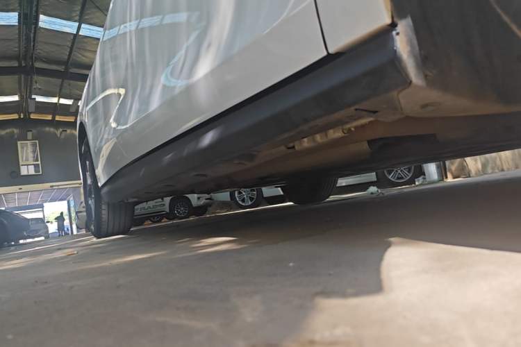 Used BYD Seal 06 New Energy 2024 DM-i 80KM Luxury Model Right Side Sill