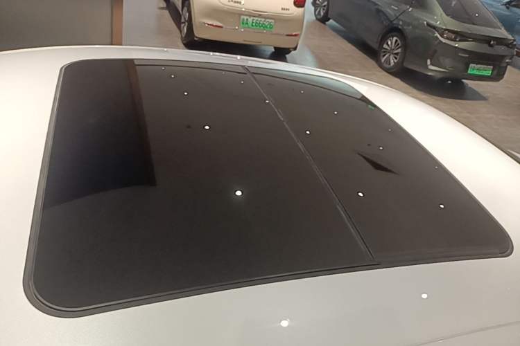 Used BYD Seal 06 New Energy 2024 DM-i 120KM Prestige Model Roof