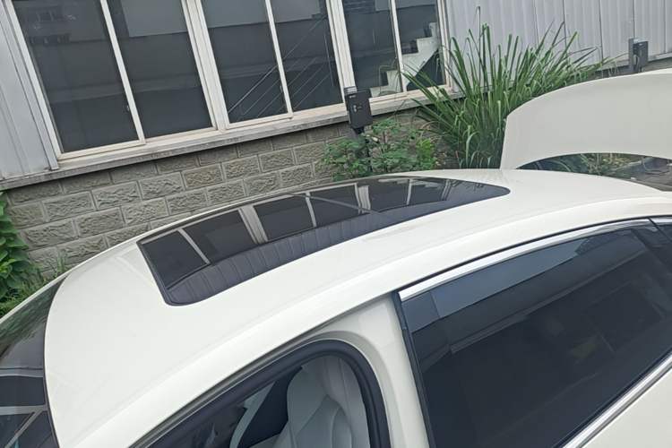 Used BYD Seal 06 New Energy 2024 DM-i 120KM Luxury Model Roof