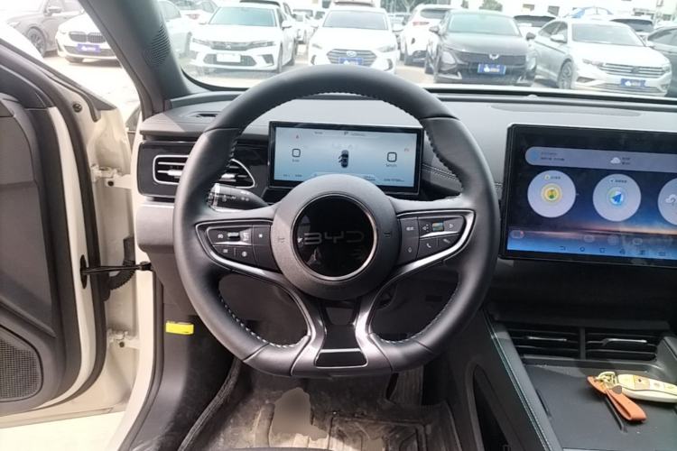 Used BYD Seal 06 New Energy 2024 DM-i 120KM Prestige Model Steering Wheel