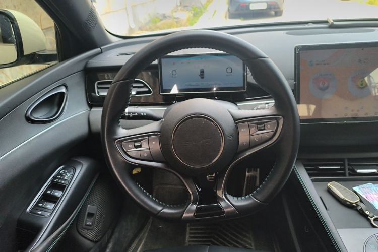 Used BYD Seal 06 New Energy 2024 DM-i 80KM Prestige Model Steering Wheel