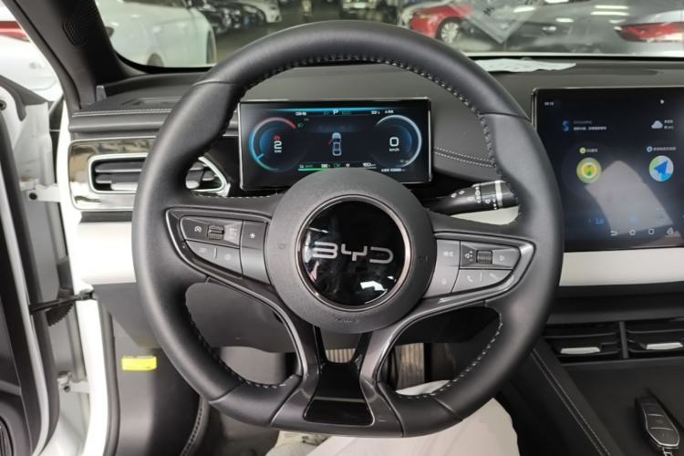 Used BYD Seal 06 New Energy 2024 DM-i 80KM Prestige Model Steering Wheel