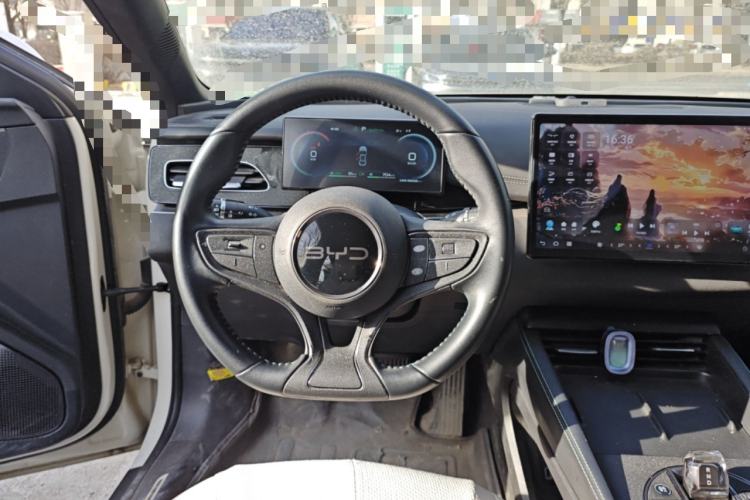 Used BYD Seal 06 New Energy 2024 DM-i 120KM Prestige Model Steering Wheel