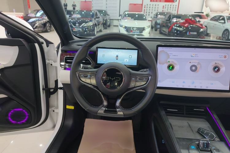 Used BYD Seal 06 New Energy 2024 DM-i 120KM Flagship Model Steering Wheel