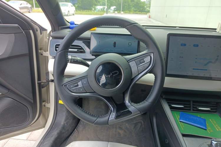 Used BYD Seal 06 New Energy 2024 DM-i 80KM Prestige Model Steering Wheel