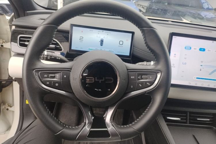 Used BYD Seal 06 New Energy 2024 DM-i 120KM Prestige Model Steering Wheel