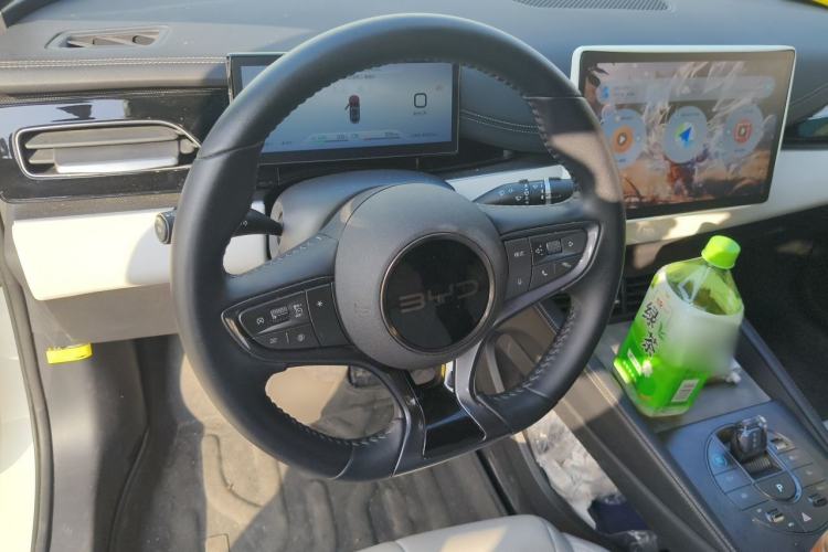 Used BYD Seal 06 New Energy 2024 DM-i 80KM Prestige Model Steering Wheel