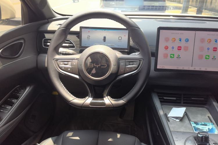 Used BYD Seal 06 New Energy 2024 DM-i 120KM Prestige Model Steering Wheel