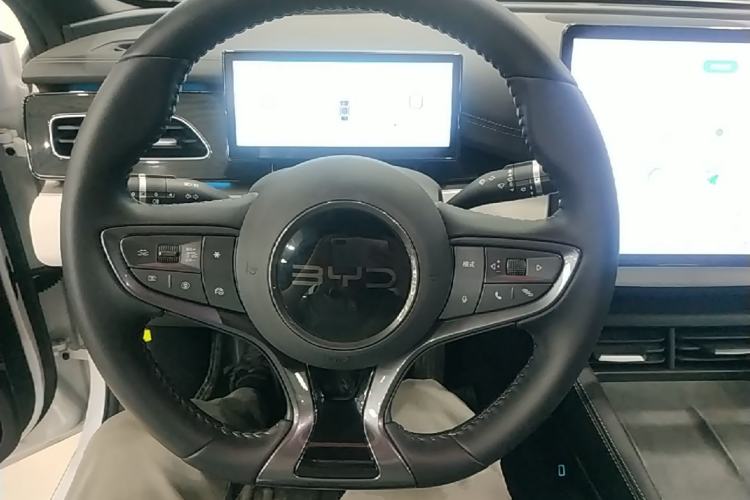 Used BYD Seal 06 New Energy 2024 DM-i 120KM Flagship Model Steering Wheel